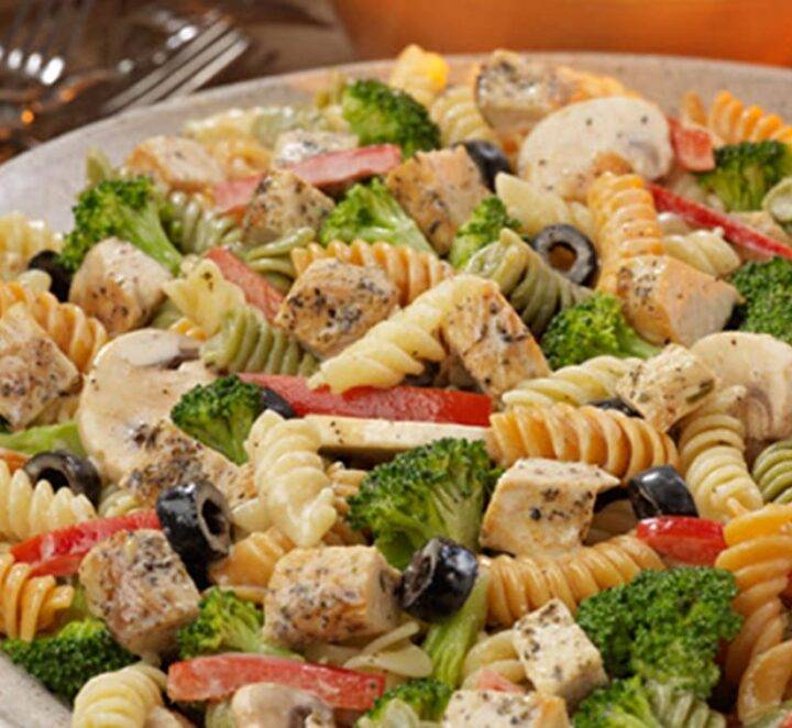 Ensalada de Pasta con Pollo