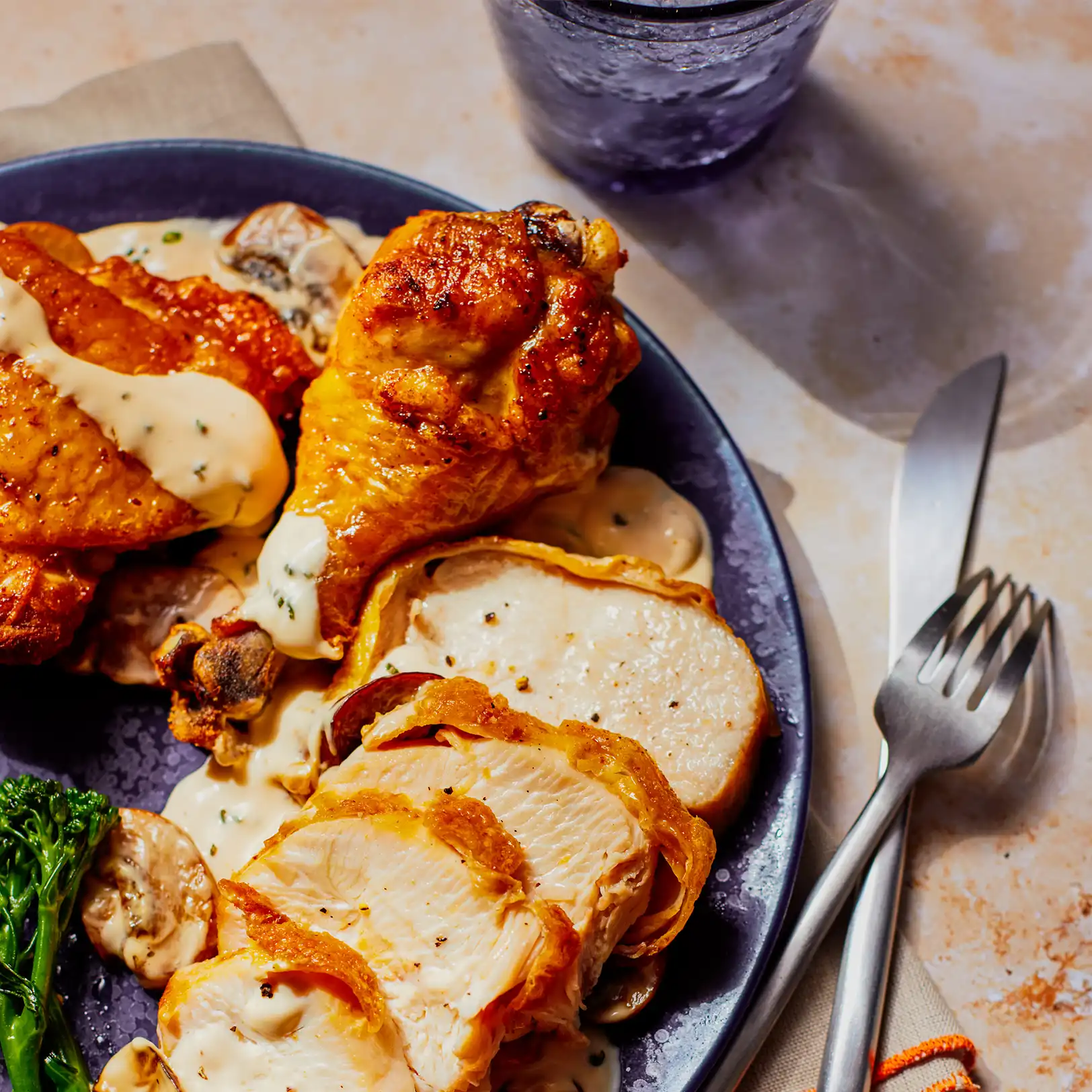 KEEP CHICKEN CHILLED AND FRESH